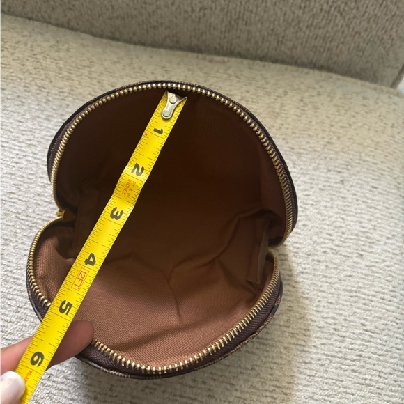 Checkered Brown Cosmetic *Fashion Pouches - Picture 15 of 17